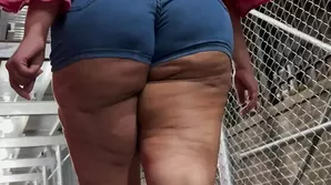 A hero gives a girl an unforgettable lesson