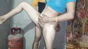 A super beauty wants to be a porn actress so sheясь