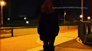 Kinky MILF seduced the photographer to make love